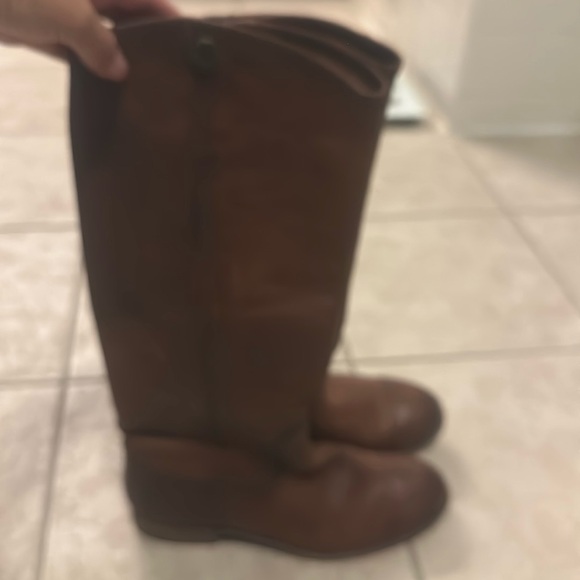 Like new! Frye Womens Cognac Riding Boots Size 8.5 Medium (B, M) - Picture 4 of 6